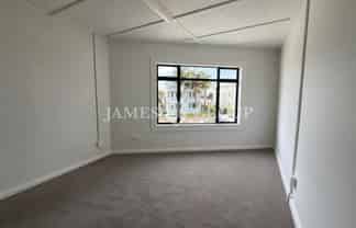 REFURBISHED CHARACTER OFFICE IN HERNE BAY