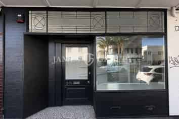 DUEL LEVEL JERVOIS ROAD RETAIL