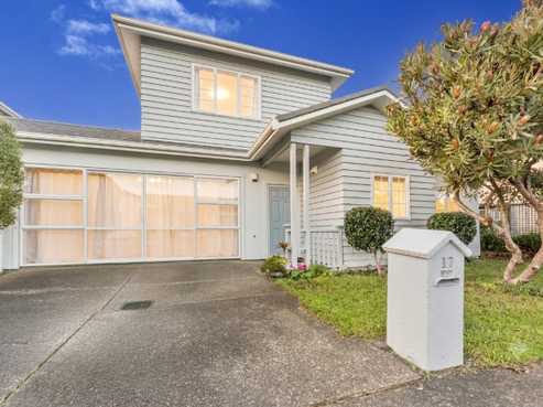 17 Albizia Avenue, Henderson