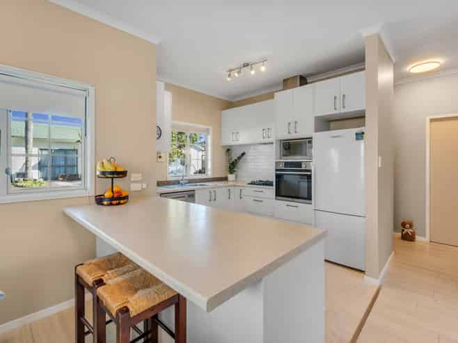 17 Albizia Avenue, Henderson