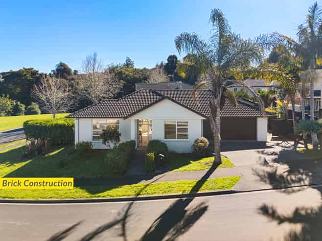2 Muirlea Drive, Flat Bush