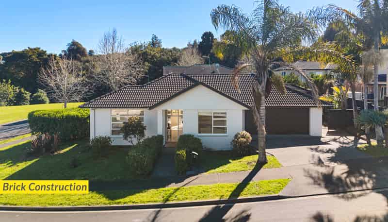2 Muirlea Drive, Flat Bush
