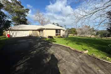 74 Station Road, Kumeu