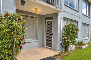 2/2 Fairview Road, Mount Eden