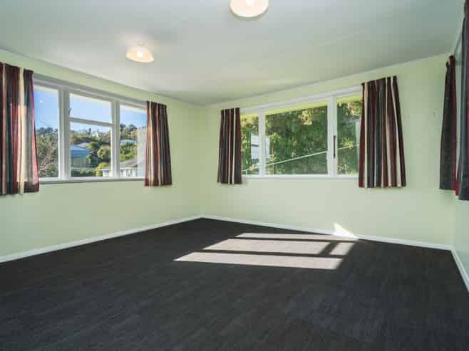 344 Warspite Avenue, Waitangirua