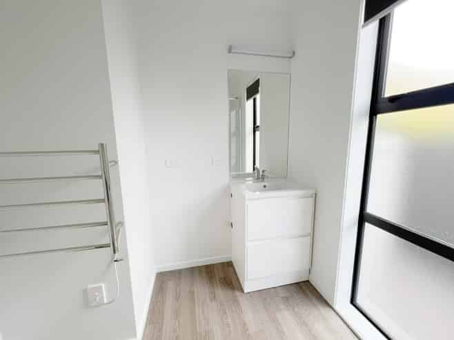 2/1085 Heaphy Terrace, Fairfield
