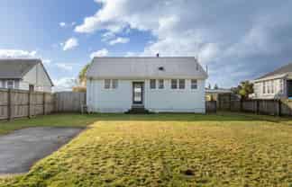 18 Conlon Street, REEFTON