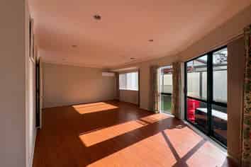23B Penruddocke Road, Half Moon Bay