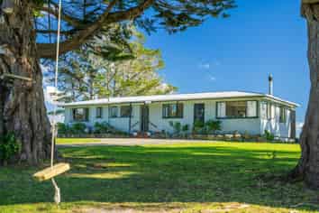 243 Pataua South Road, Pataua South