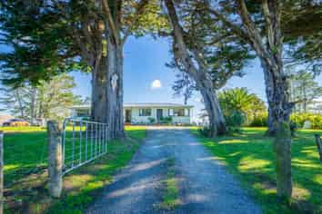243 Pataua South Road, Pataua South