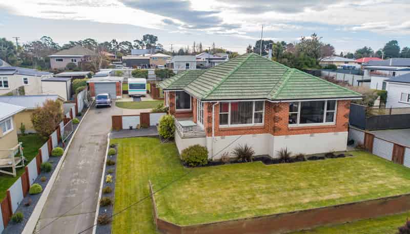 6 Cambridge Street, Kensington