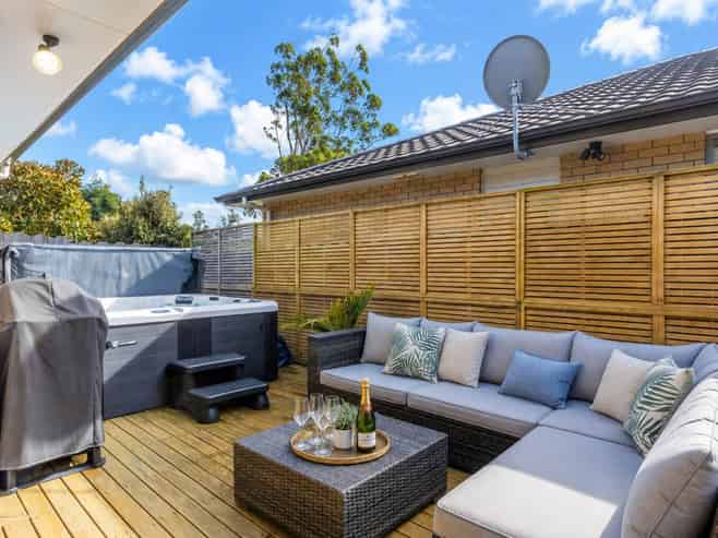 33 Ridgedale Road, Silverdale