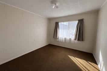 3/1568 Great North Road, Waterview