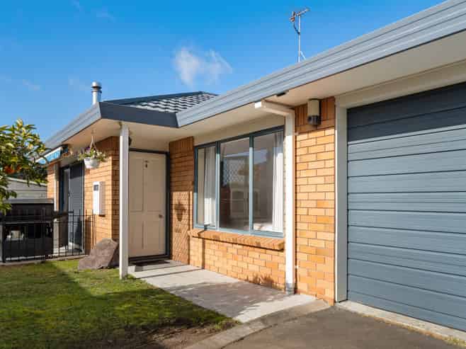 4 Pemberton Way, Greerton
