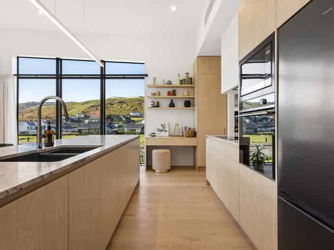 34 Emeline Chapman Drive, Cracroft