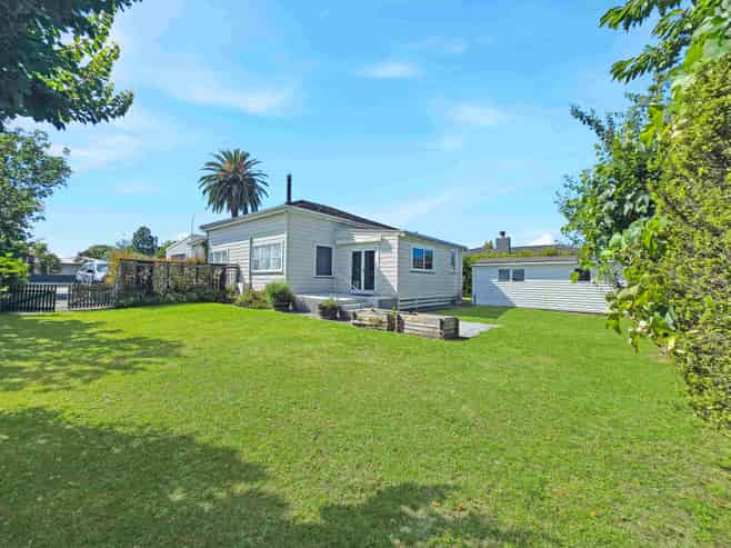 20 Church Road, Taradale