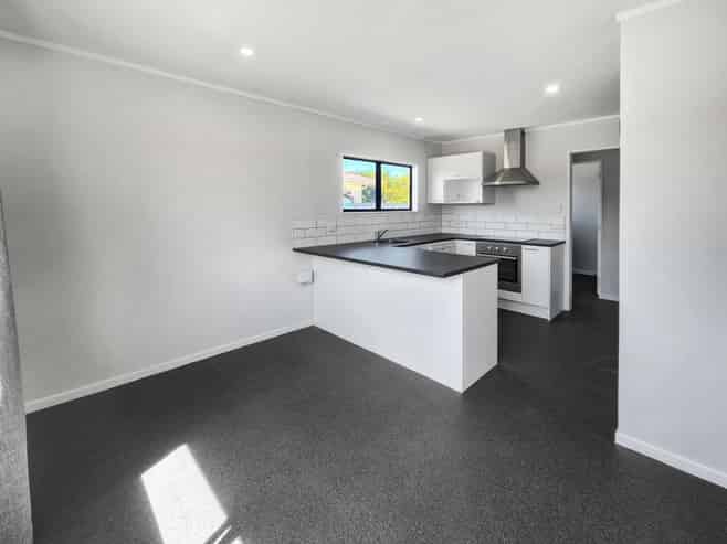 14 Cardiff Place, Tamatea