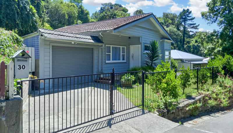 30 Coote Road, Napier Hill