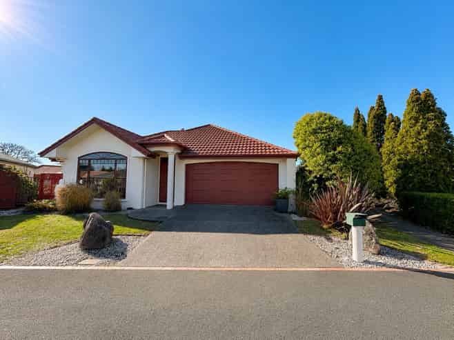 17 Magnolia Place, Richmond
