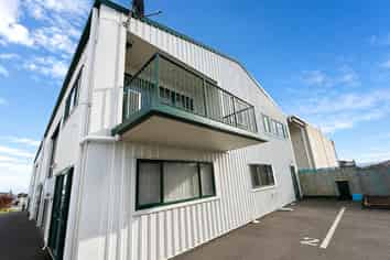 2/30  Echodale Place, Stoke