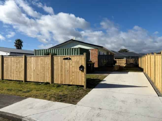 44 Michael Road, Paraparaumu Beach