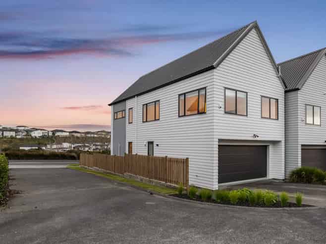 20 Arran Point Parade, Millwater