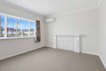 17 Winchester Street, Levin