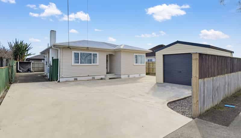 17 Winchester Street, Levin