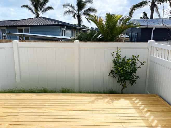 15C Renata Crescent, Te Atatu Peninsula