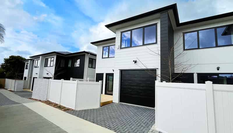 15C Renata Crescent, Te Atatu Peninsula
