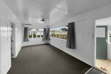 61a Strange Street, Waitara