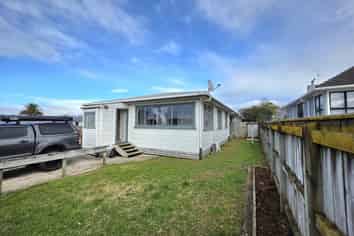 61a Strange Street, Waitara