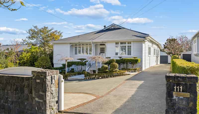111  St Andrews Road, Epsom