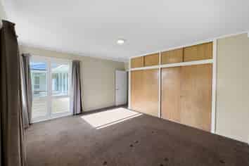 127 Cryers Rd, Southbridge