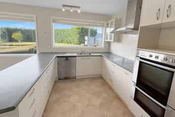 127 Cryers Rd, Southbridge