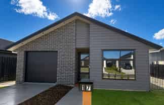 17 Korari Street, TE KAUWHATA