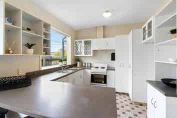 2 Milton St, Somerfield