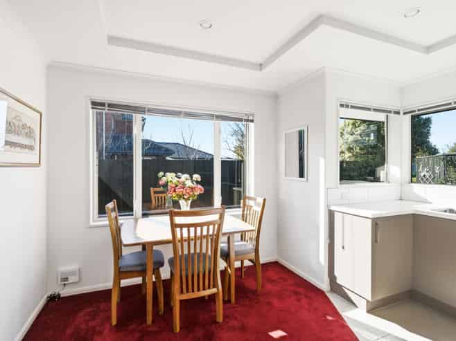 17 Bayliss Close, Northwood