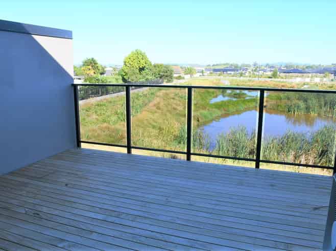 9/37 North Ridge Drive, Rototuna