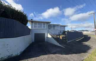 2 Ranfurly Street, Waitara