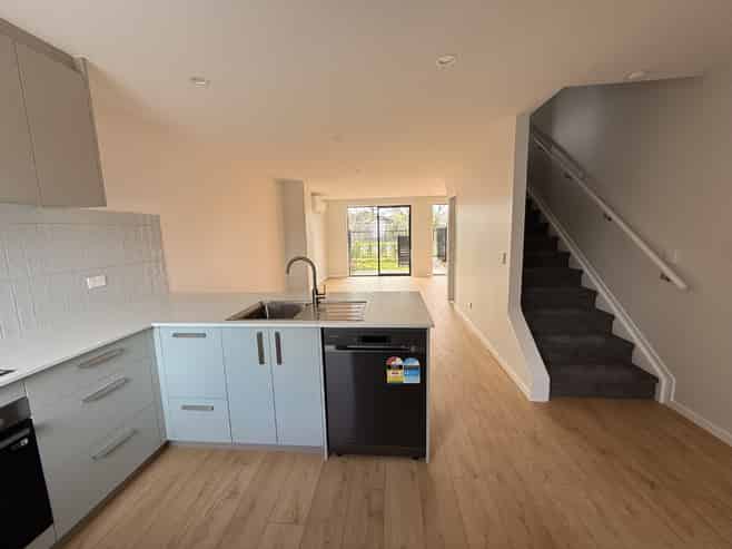 2/1 Scott Road, Papatoetoe