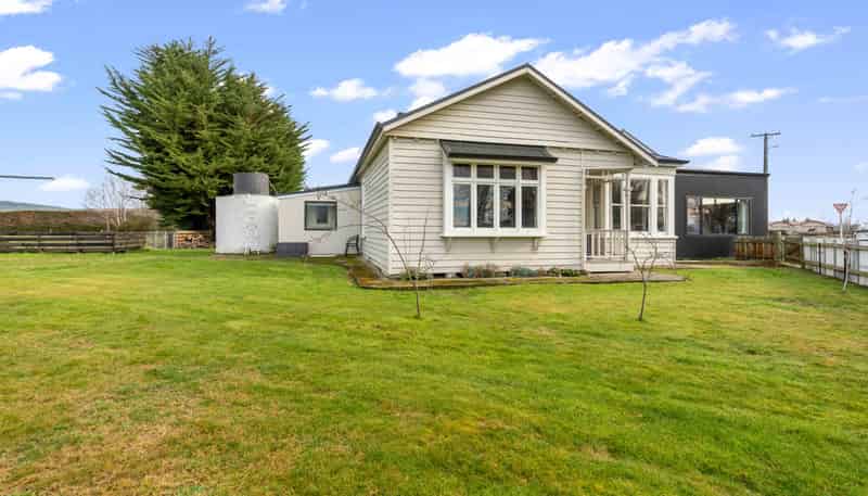 1561 Waimea Highway, Mandeville