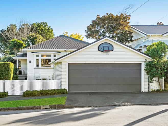 2A Tenterden Avenue, Mount Eden