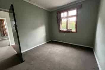 14 Coronation Street, Strathern