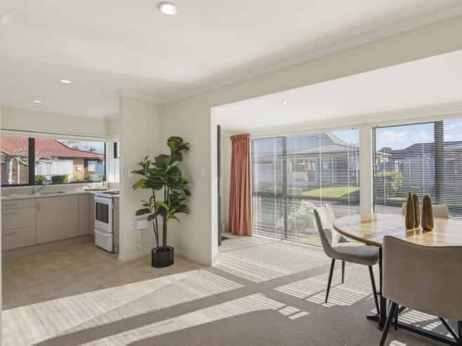 9/9 Fuller Close, Levin