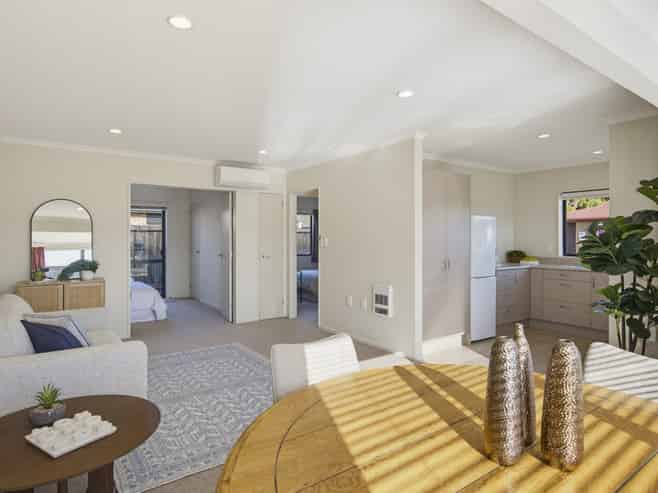 9/9 Fuller Close, Levin