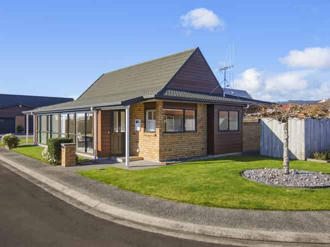 9/9 Fuller Close, Levin