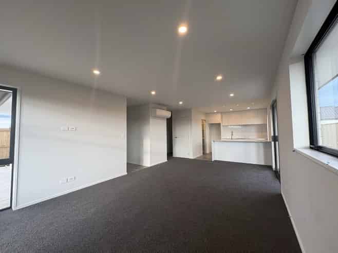 43 Falcons View Road, Rolleston