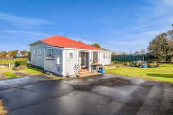 6 Egmont Street, Normanby