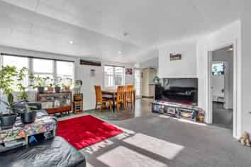 6 Egmont Street, Normanby